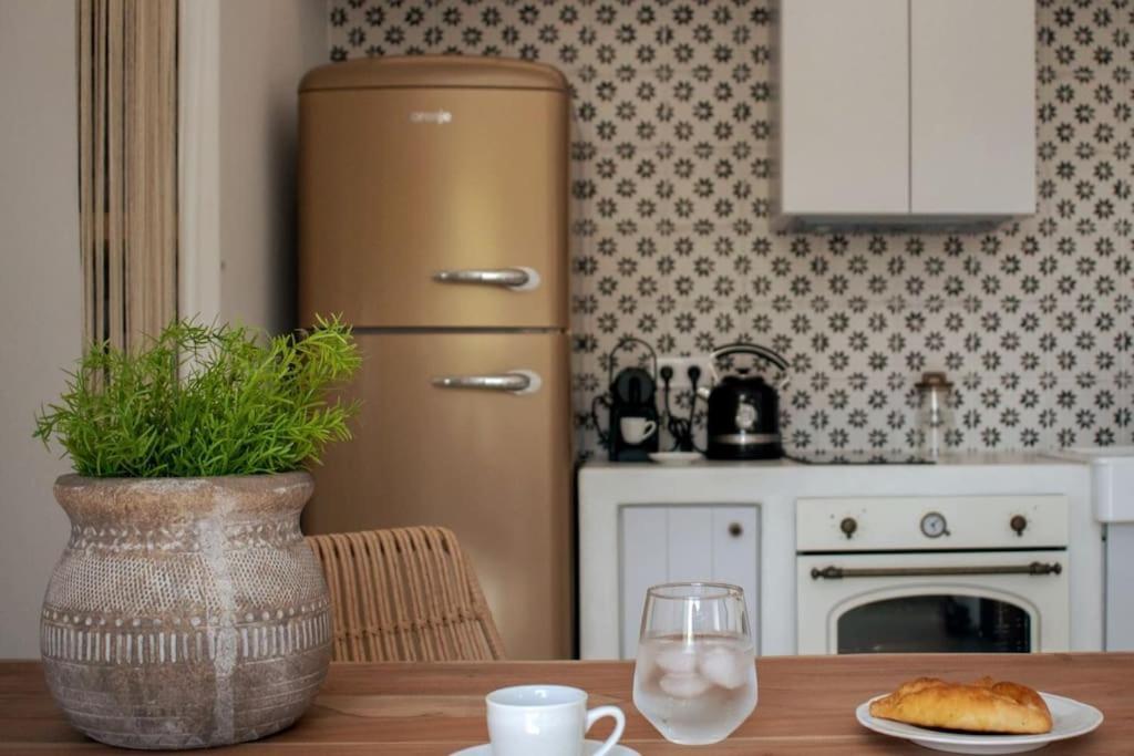 Aurora Apartment Pera Gyalos Zewnętrze zdjęcie
